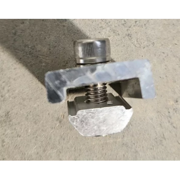 Abrazadera de carril de aluminio para sistemas fotovoltaicos estructura EV