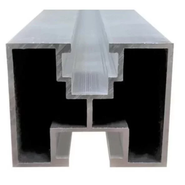 Riel de aluminio para sujeción de paneles solares fotovoltaicos 4,4 m
