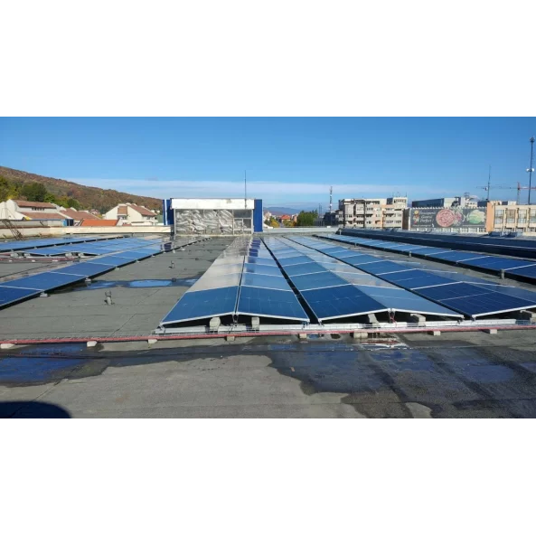 Komplett EAST-WEST 2X5 rendszer, előtétlemezek rögzítése 10 db fotovoltaikus napelem 10 és 15 fokos szögben