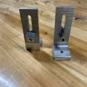 Suport L cu cauciuc+surub autoforant + Piulita D pentru fixarea panourilor fotovoltaice pe acoperis cu tabla ,lungime 80 mm/latime 30 mm