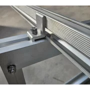 Aluminium rogzito haromszog fotovoltaikus panelekhez L1200, 15 fokos szog