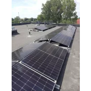 Komplett EAST-WEST 2X5 rendszer, előtétlemezek rögzítése 10 db fotovoltaikus napelem 10 és 15 fokos szögben
