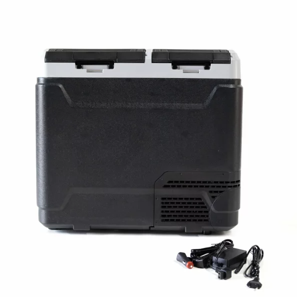 Автохладилник с компресор Smart Cooler, с Bluetooth, двойна зона на охлаждане, капацитет 60L, вградена батерия, включена еко такса.