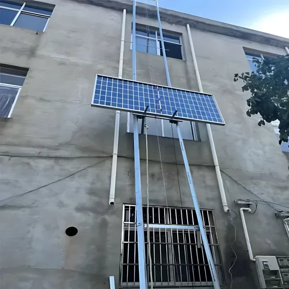 Elektromos acel emelo, maximalis magassag 12 m, mobil kocsival es taviranyitoval, aruk es fotovoltaikus napelemek emelesehez