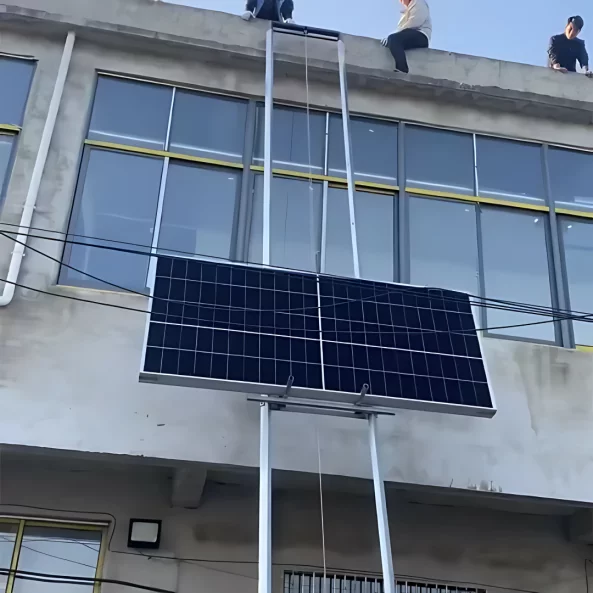 Elektromos acel emelo, maximalis magassag 12 m, mobil kocsival es taviranyitoval, aruk es fotovoltaikus napelemek emelesehez