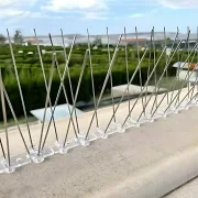 Лента против птици с пластмасова основа, 50 см, 60 шипа
