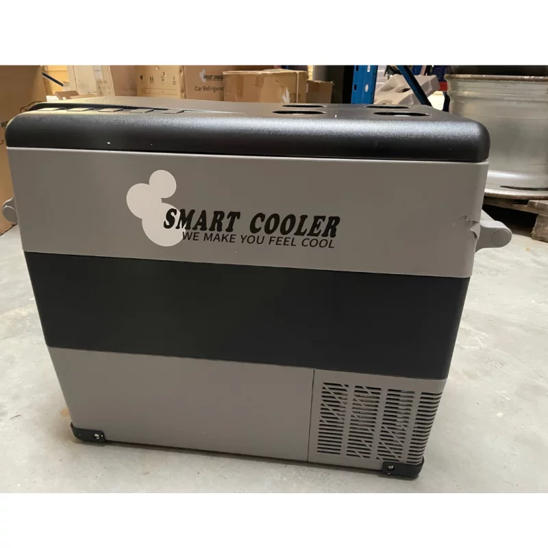 RESIGILAT! Frigider auto cu compresor smart cooler CF55 , 12/24v, cu display LCD si bluetooth, taxa verde inclusa