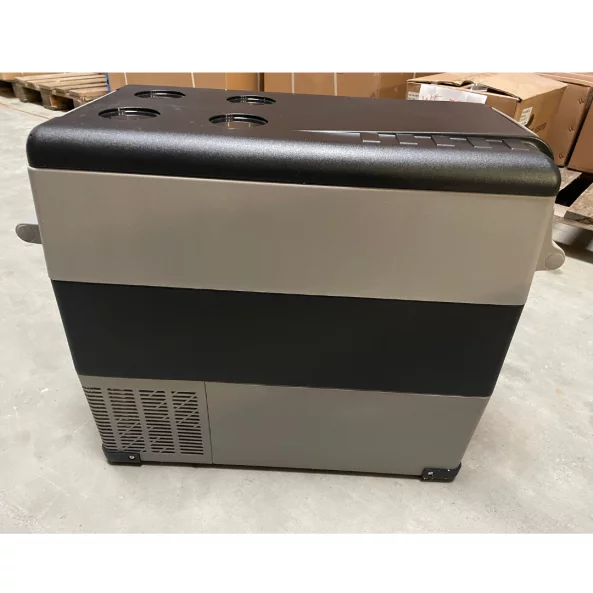 UJRA ZARVA! Autos hutoszekreny intelligens hutovel CF55 kompresszor, 12/24v, LCD kijelzovel es bluetooth-al, zold adot tartalmaz
