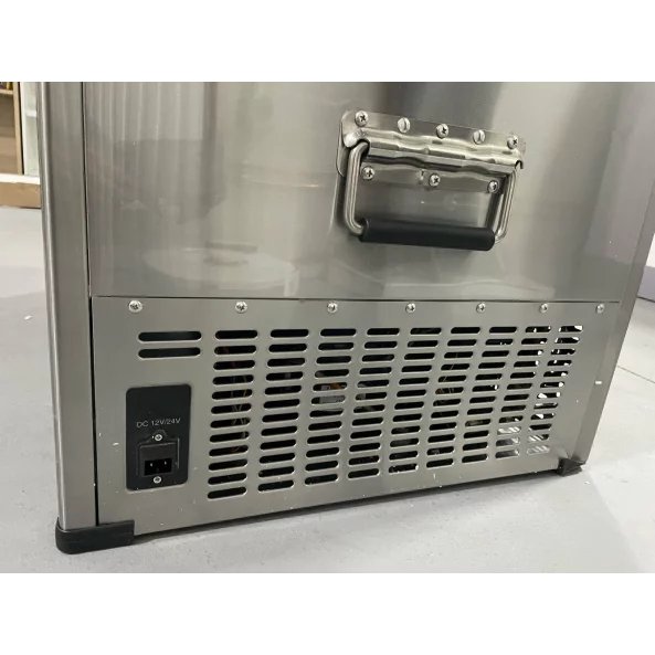 PRODUS RESIGILAT! Frigider auto cu compresor smart cooler 110L , 12/24V, cu display LCD si bluetooth