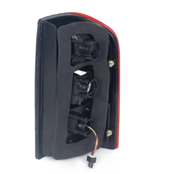 Komplekt LED stopove podkhodiashchi za Nissan Patrol Y61