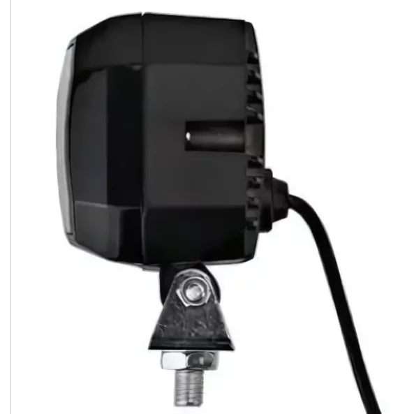 LED projektor P.TIP 27-OFF ROAD: 3&amp;quot;/20W /12V-24V/3000 LM/ IP 67 Vízálló