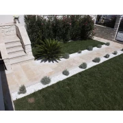 Mosaico/Piedra Decorativa Blanca 8-16 mm por palet de 1150 kg