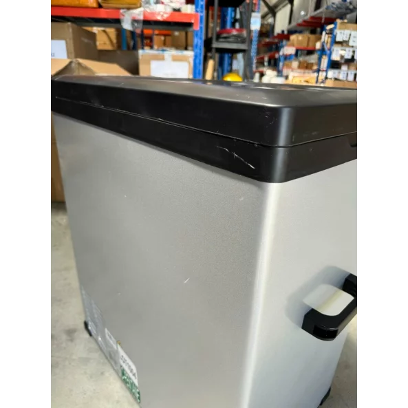 Frigider auto cu compresor smart cooler 75L , 12/24V , cu display LCD si bluetooth, taxa verde inclusa - PRODUS RESIGILAT!