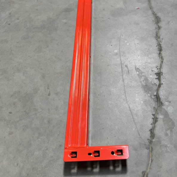 Khorizontalna greda za profesionalen raft 900kg/nivo s debelina 1.5mm
