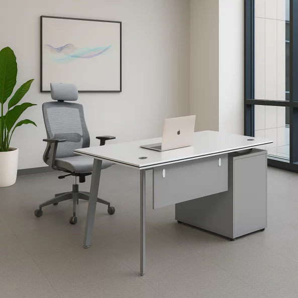 Elegáns irodai szett oldalsó íróasztallal és ergonomikus székkel, deréktámasszal és állítható fejtámlával