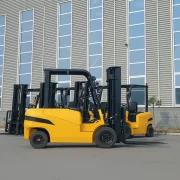 Carretilla elevadora eléctrica de 2.5 toneladas – Modelo NM 2.5 TON, 60V – Altura de elevación: 4.5 m