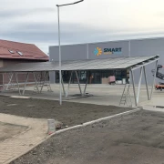 Marquesina de aluminio para 8 coches (El paquete no incluye paneles fotovoltaicos)