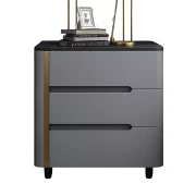 Сиво боядисано нощно шкафче от синтерован камък, дъбово дърво и метал – с 3 чекмеджета за съхранение