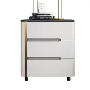 Бяло боядисано нощно шкафче от синтерован камък, дъбово дърво и метал – с 3 чекмеджета за съхранение