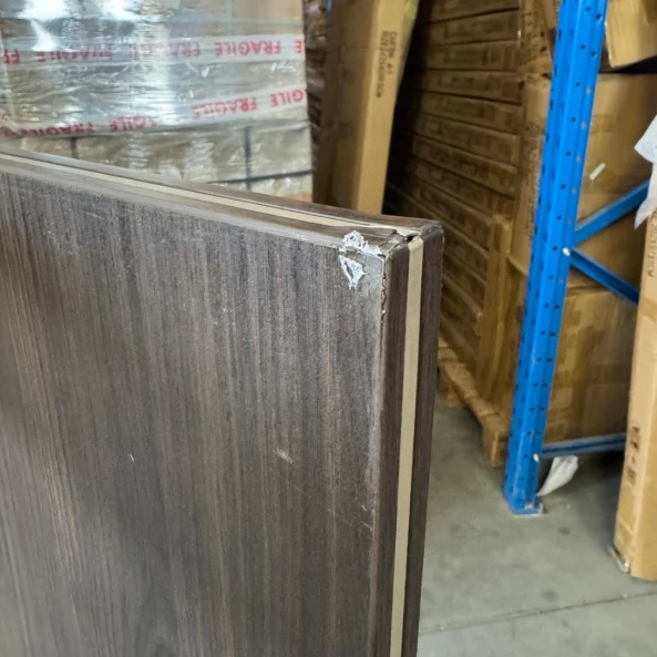 Masă birou cu dulap lateral ,design modern și elegant ,calitate premium , dimensiuni 1200*600*750-PRODUS RESIGILAT!