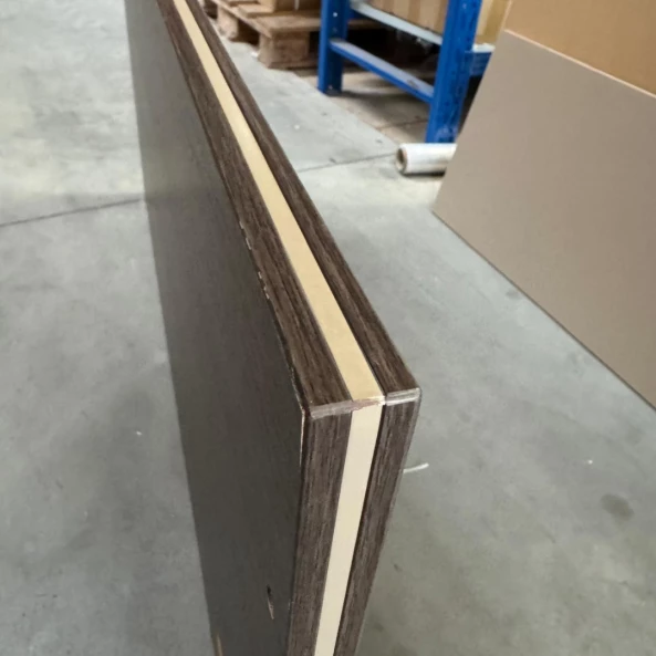 Masă birou cu dulap lateral ,design modern și elegant ,calitate premium , dimensiuni 1200*600*750-PRODUS RESIGILAT!