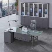 Birou Managerial cu blat din sticlă – 1600×800×750 mm