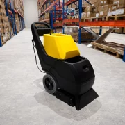 Професионална машина за пране и изсмукване на мокети и килими – ефективно и безшумно почистване