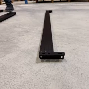 Travesaño horizontal para estantería profesional – 1096x50x30x0.5 mm – 100 kg/nivel