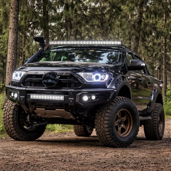 Barra LED Slim 6D de 33 pulgadas 252W – Lentes dobles, perfil delgado