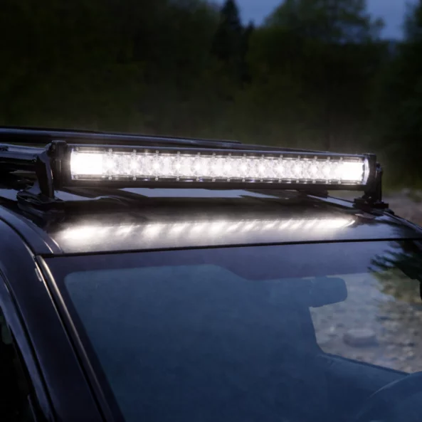 32-инчова LED светлинна лента за автомобил 300W – два реда LED диоди