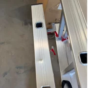 Scara profesionala din aluminiu,3 tronsoane 3 x 7 trepte-PRODUS RESIGILAT!