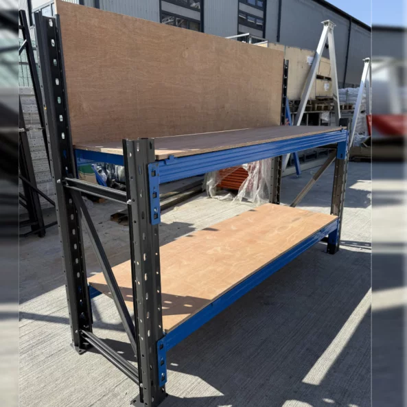 Mesa de trabajo industrial con panel de contrachapado L2000 x D600 x H1000/1500 mm – 1000 kg/nivel, GRIS Y AZUL