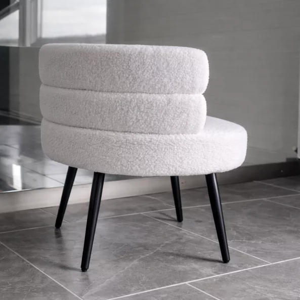 Fotoliu Modern Boucle Alb – Design Elegant cu Spatar Curbat