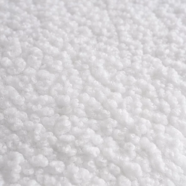 Fotoliu Modern Boucle Alb – Design Elegant cu Spatar Curbat