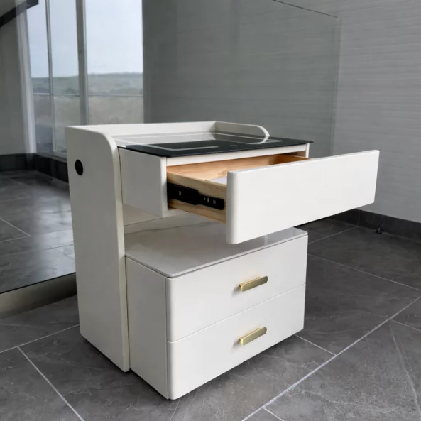 Mesita de noche inteligente con carga inalámbrica de 15W, iluminación LED con 3 colores, caja fuerte integrada y luz nocturna con sensor – color blanco