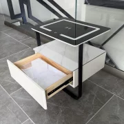 Mesita de noche inteligente con carga inalámbrica, LED y 1 cajón de almacenamiento-color blanco