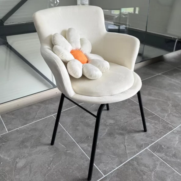 Scaun ROSALIE - elegant cu design floral, tapițat cu material textil și picioare din fier