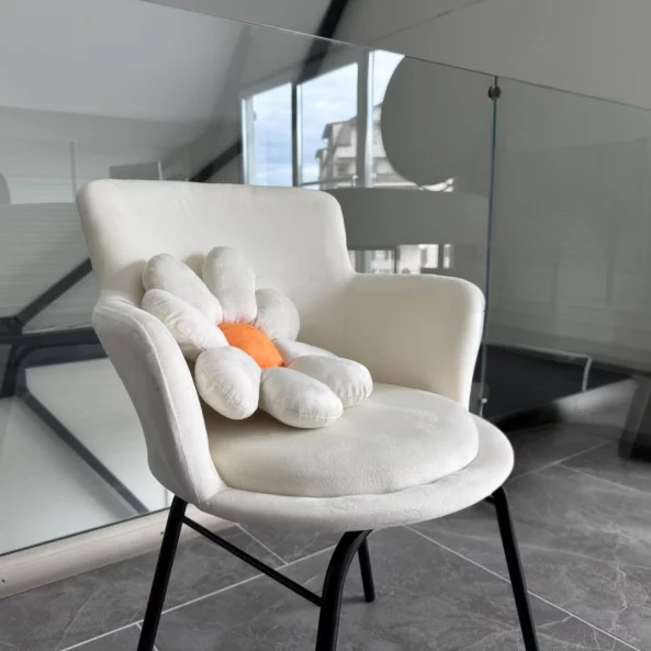 Scaun ROSALIE - elegant cu design floral, tapițat cu material textil și picioare din fier