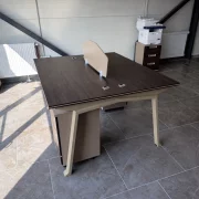 Escritorio operativo Nova 2 con armarios integrados móviles, 2 puestos – dimensiones 1400 × 1200 × 750 mm