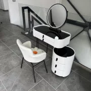 Комплект BELLA &amp; ROSALIE – тоалетка с LED огледало и удобен стол 80x40x120