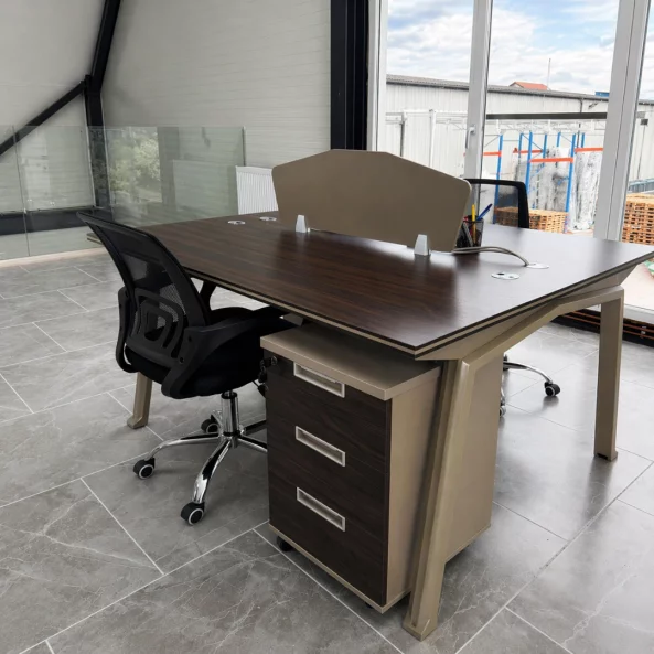 Set Scaun ergonomic cu spatar mesh și Birou Operațional cu 2 Posturi 1400*1200*750