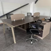 Set Scaun ergonomic cu spatar mesh si Birou Operational cu 4 Posturi - W2800*D2400*H750