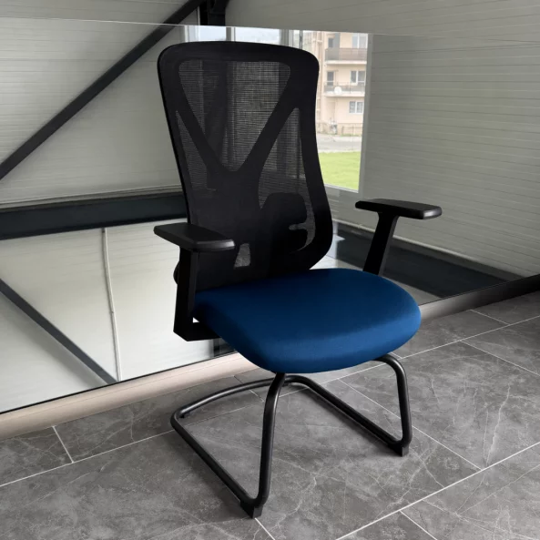 Scaun de birou ergonomic Novaire cu spatar din plasa si brate fixe - dimensiuni W550*D615*H1040 mm