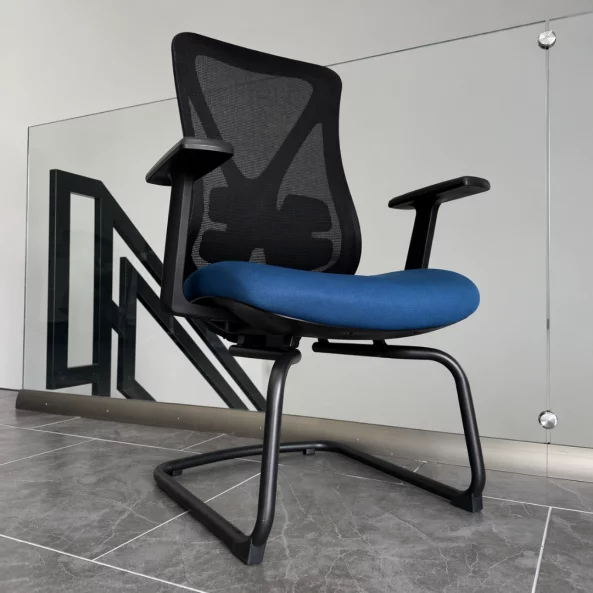 Scaun de birou ergonomic Novaire cu spatar din plasa si brate fixe - dimensiuni W550*D615*H1040 mm