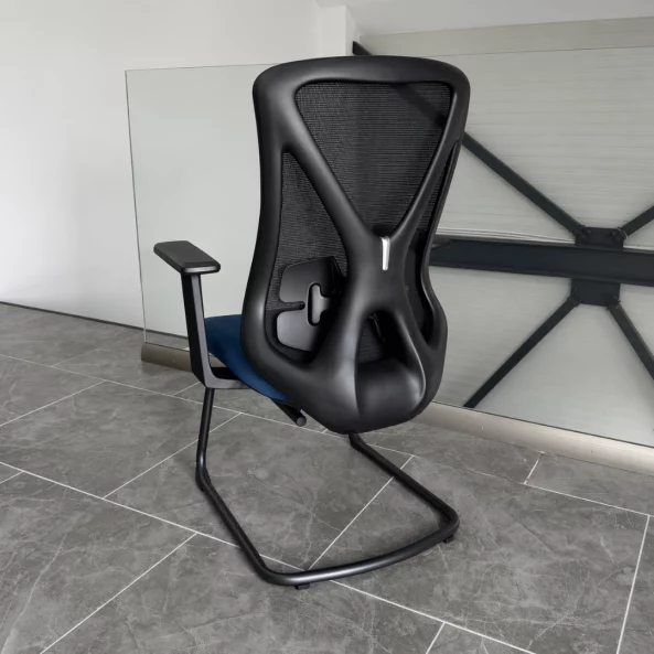 Scaun de birou ergonomic Novaire cu spatar din plasa si brate fixe - dimensiuni W550*D615*H1040 mm