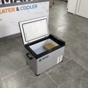 Nevera portátil para coche con compresor Smart Cooler de 40l, 12/24 V, pantalla LCD y bluetooth, impuesto ecológico incluido