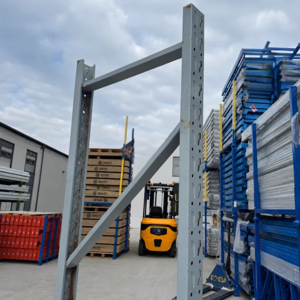 Raft profesional pentru depozitare anvelope H2500XL2000Xl600,800kg - PRODUS RESIGILAT!