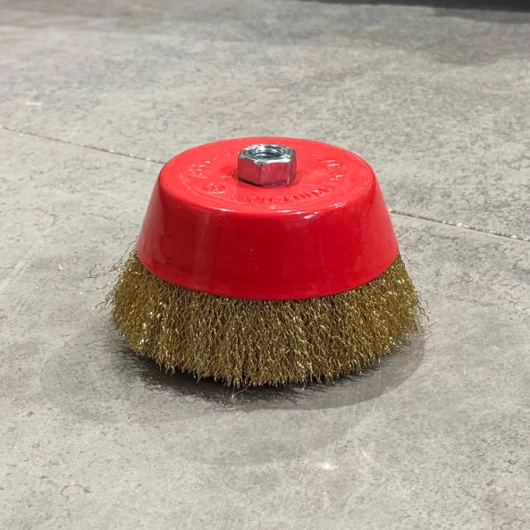 Perie cupa de sarma cu fir crimpat de 150 mm - pentru Curatare si Polizare