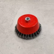Perie cupa din sarma cu fir rasucit, 150mm - pentru curatare si slefuire metalica