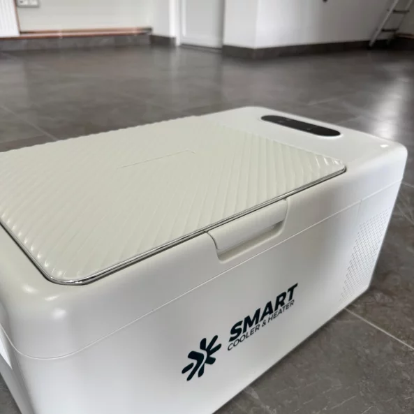 Nevera portatil para coche con compresor Smart Cooler S15, 12-24V, capacidad 18L, pantalla LCD